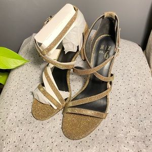 NWT Shimmery Fabric Strappy Stilettos